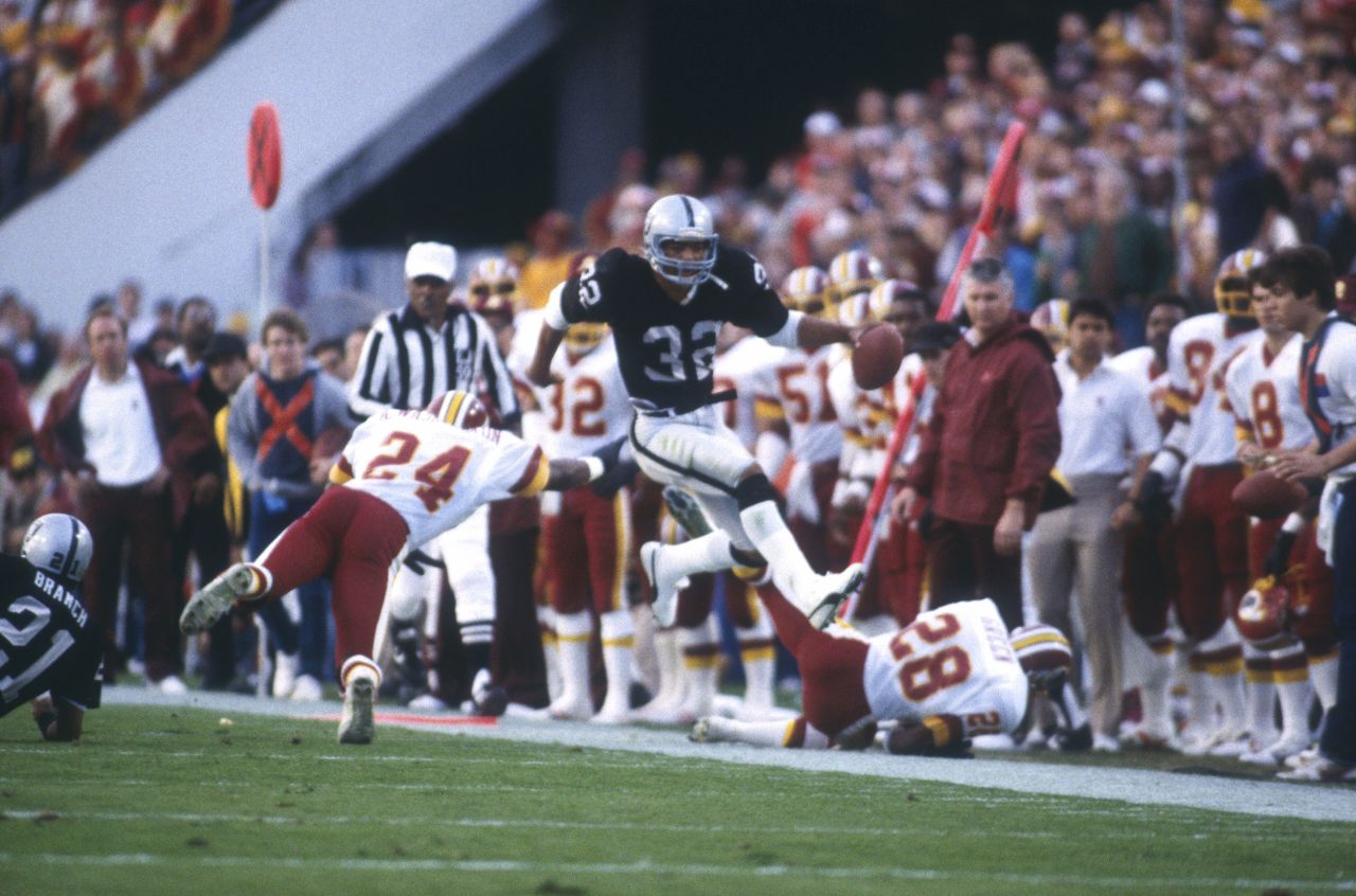 <strong>Super Bowl XVIII (1984):</strong> Washington was on the losing end one year later as MVP running back Marcus Allen exploded for 191 yards and two touchdowns. Allen's Raiders, who had recently moved from Oakland to Los Angeles, blew out the Redskins 38-9.