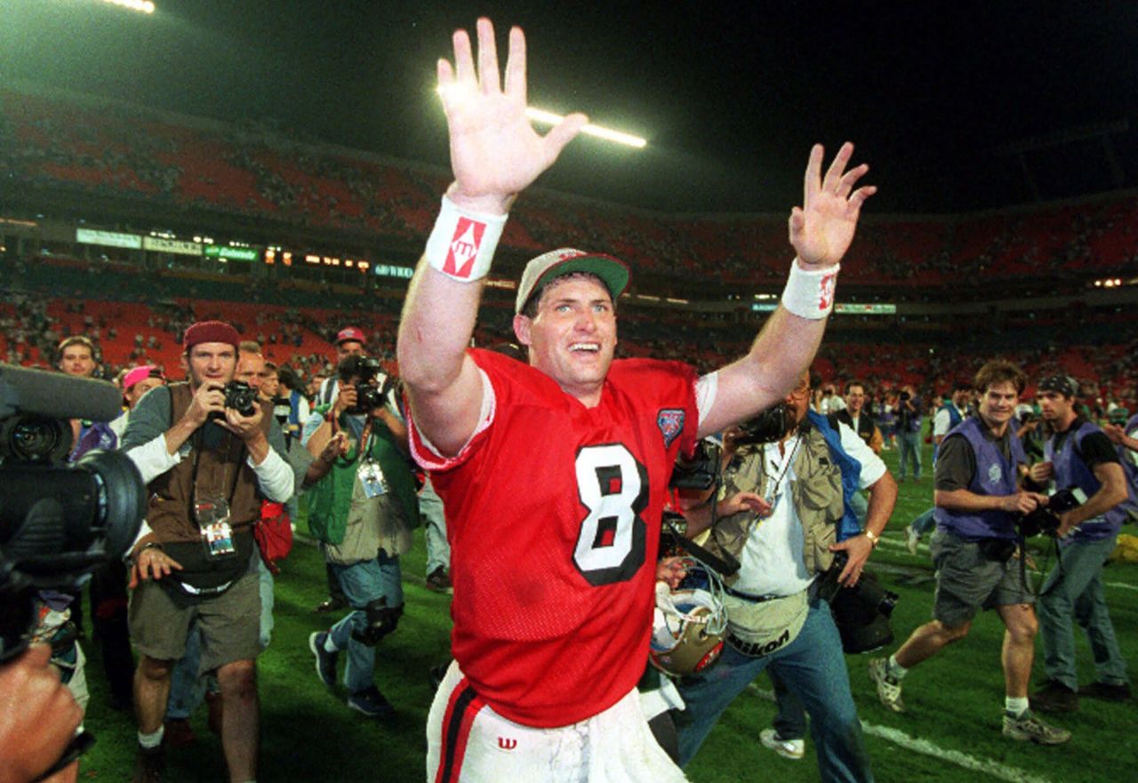 <strong>Super Bowl XXIX (1995):</strong> After serving as Joe Montana's backup for several years, San Francisco quarterback Steve Young got his moment to shine in 1995. Young threw for a Super Bowl-record six touchdowns as the 49ers defeated the San Diego Chargers 49-26.
