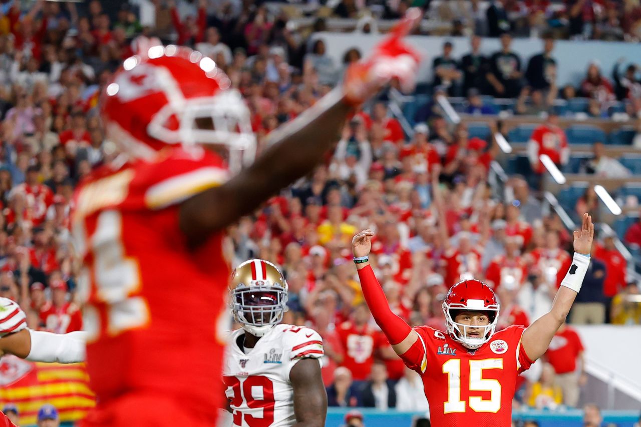 Mahomes and the Chiefs celebrate his early touchdown.