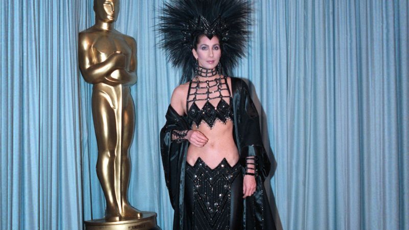 Cher moonstruck 2025 oscar dress