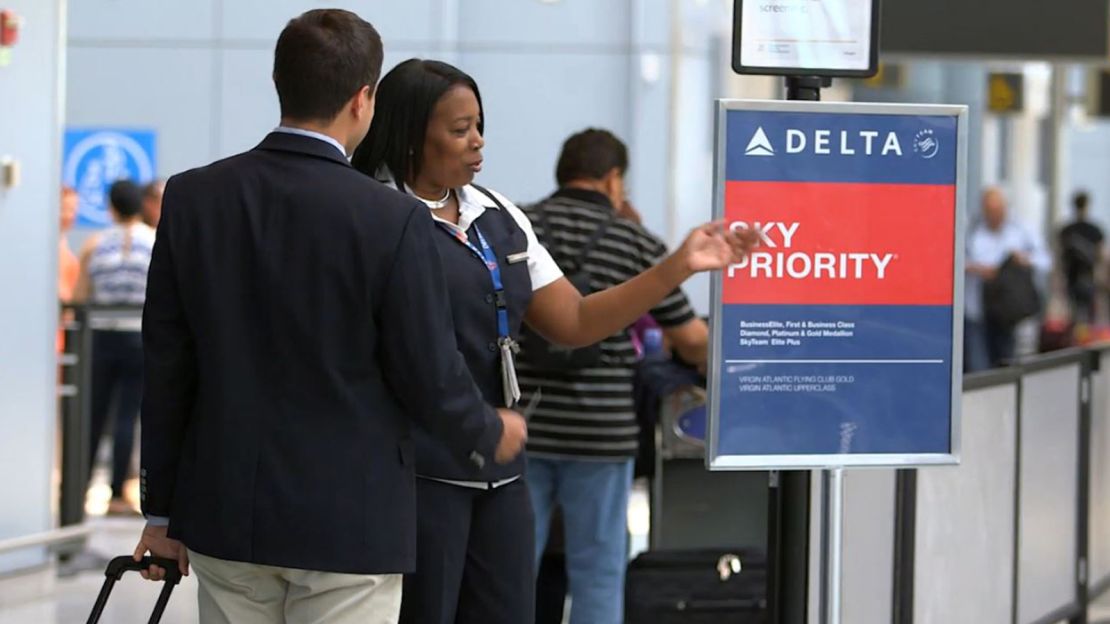 underscored delta sky priority line