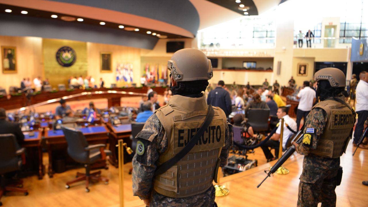 Members of the Salvadoran military inside the country's legislative assembly on Sunday. 
