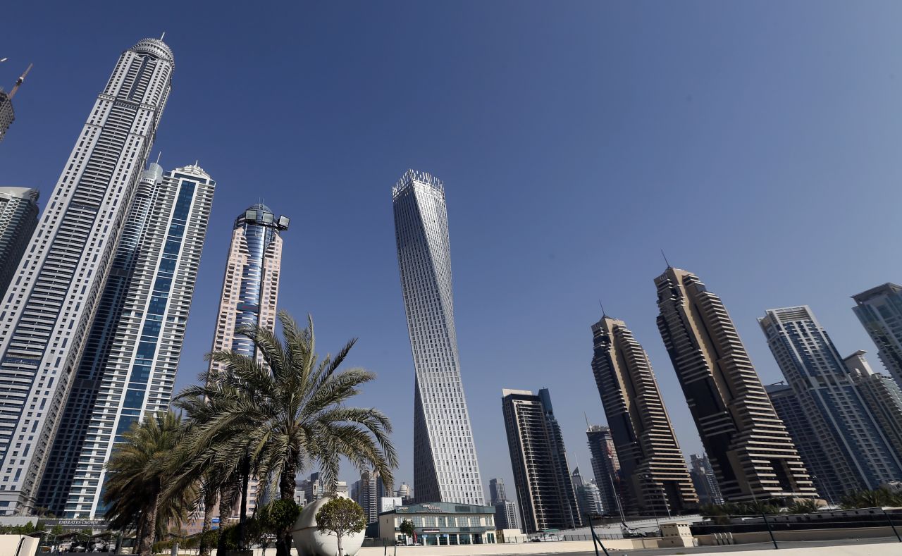 Cayan Tower features a remarkable twist as it rises upward. And it's shape isn't just for show.