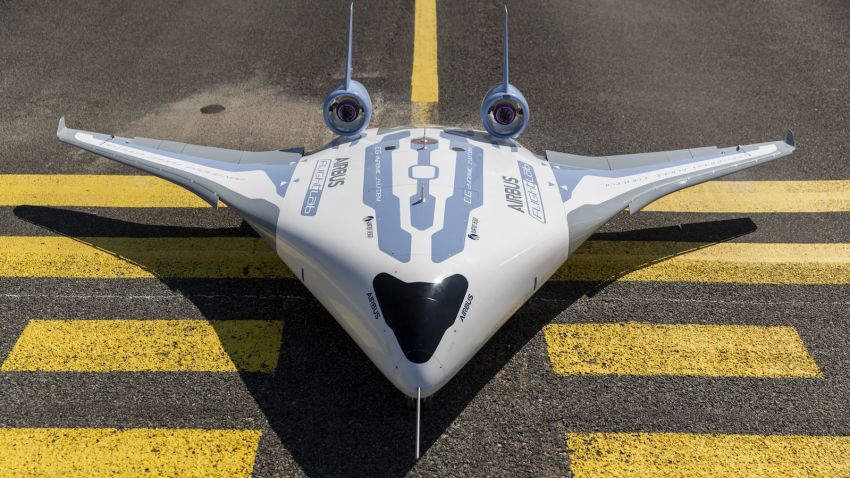 Airbus MAVERIC blended wing plane 