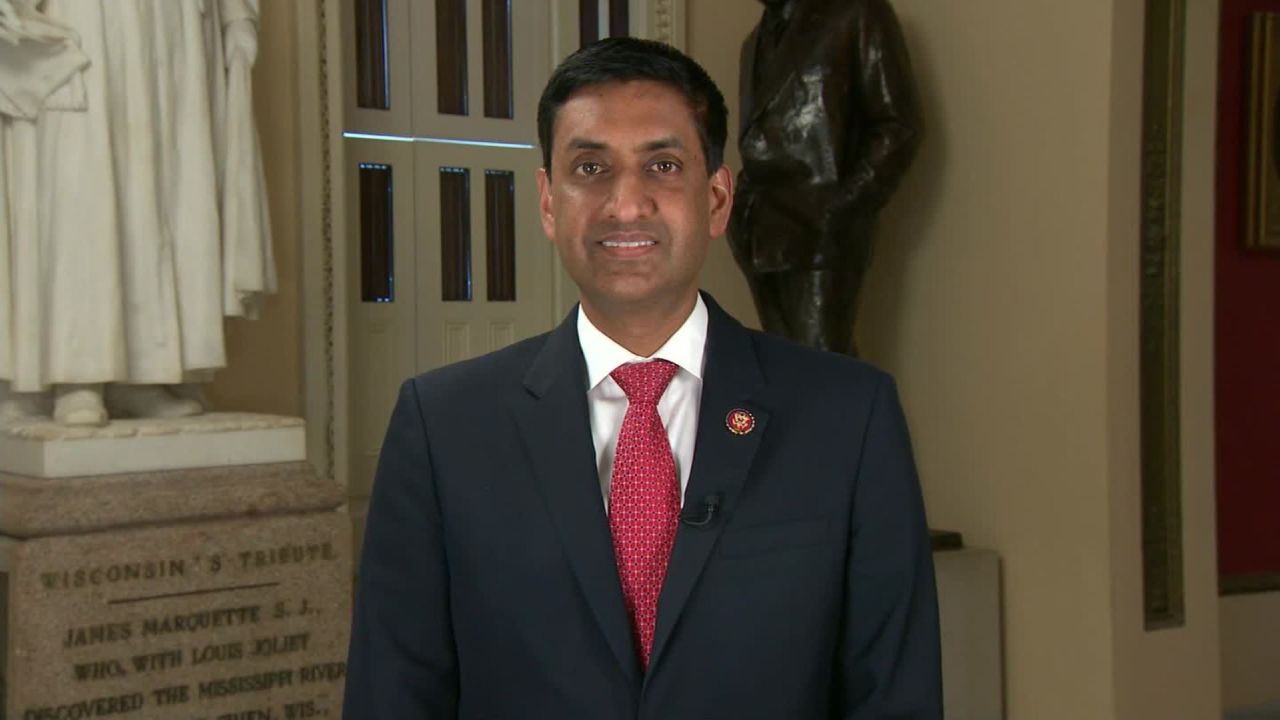ro khanna bernie sanders new hampshire primary_00000010.jpg