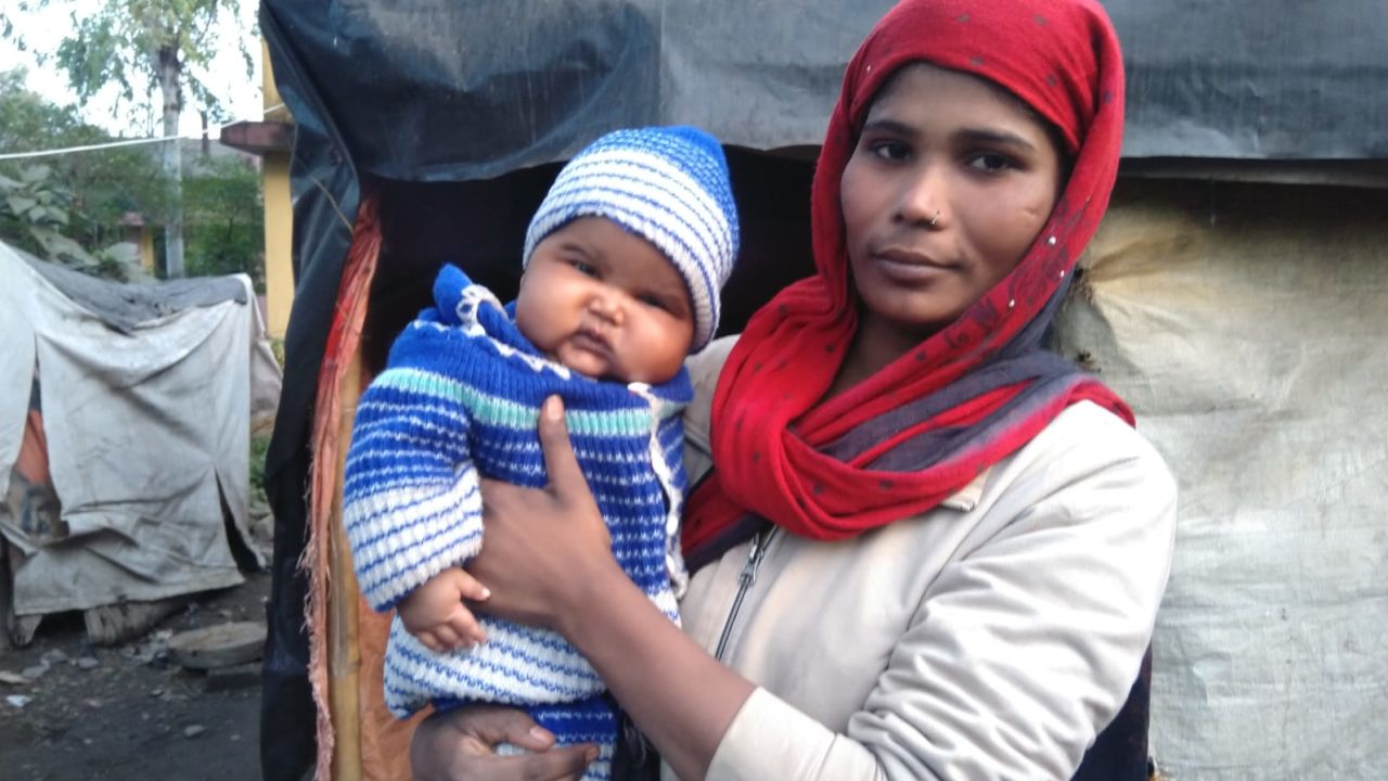 Nisha outside her home in Banjara Basti, Thane, on January 5, 2020