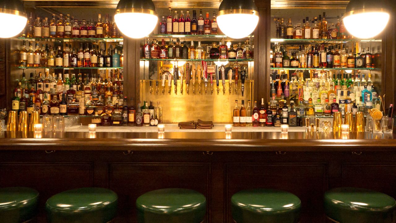 06 New York Oldest Bar_Chumley's