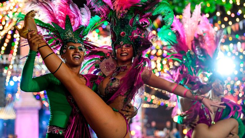 <strong>Montevideo, Uruguay:</strong> Performers participate in the opening parade of the Uruguayan Carnival -- one of the world's longest -- on Thursday, January 23.