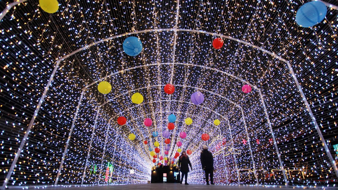 <strong>Yangzhou, China:</strong> Pedestrians enjoy a lantern-filled light display in the city of Yangzhou in China's Jiangsu Province on February 5.  <br />