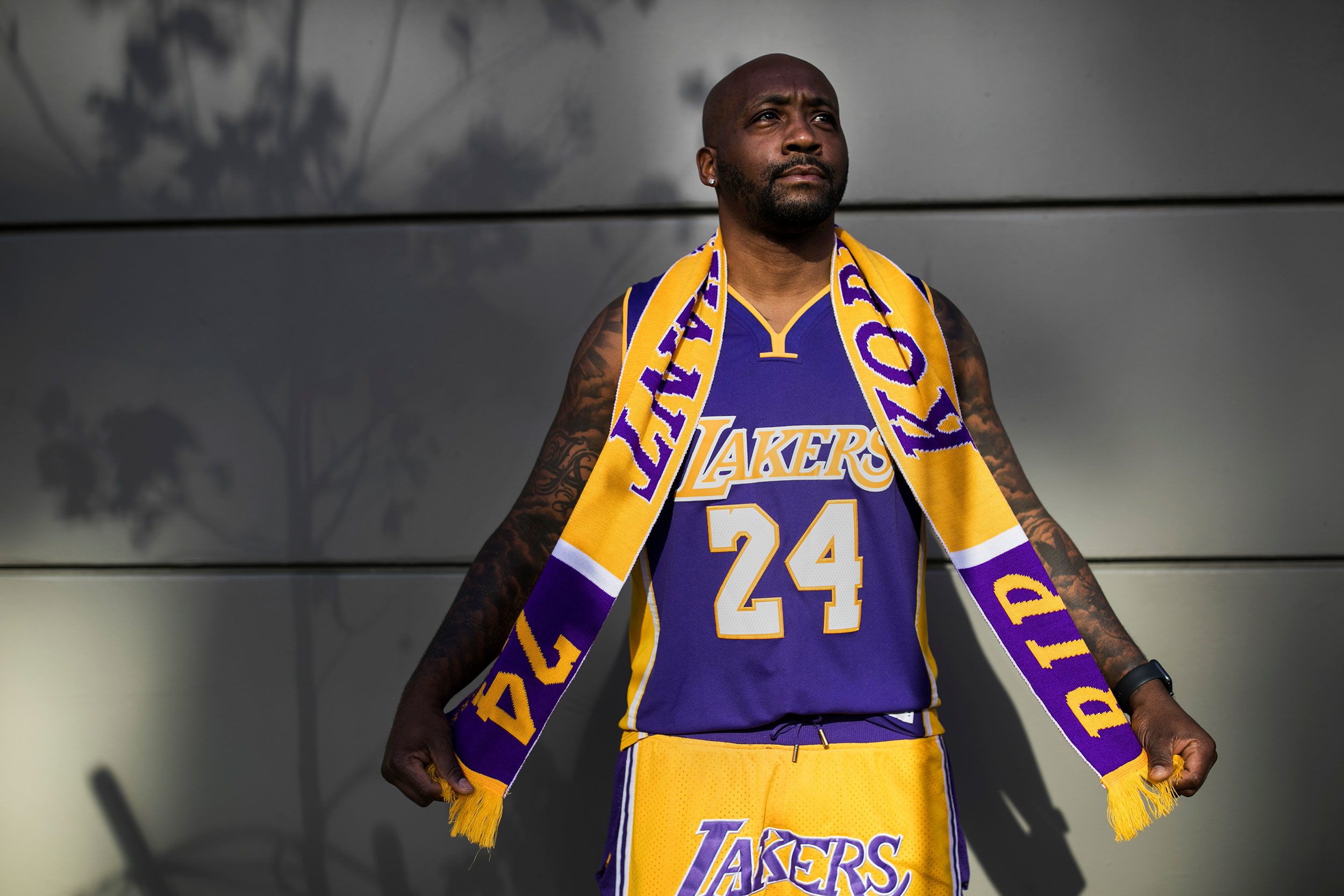 Smithsonian museum honors Kobe Bryant by displaying game-worn