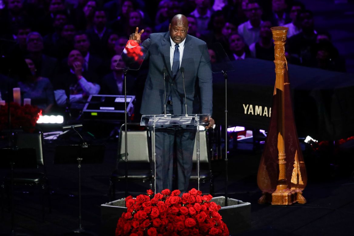 Shaquille O'Neal speaks at the memorial service.