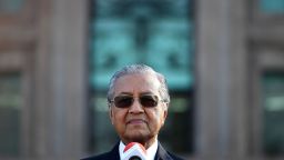 Malaysia's newly-elected Prime Minister Mahathir Mohamad addresses civil servants from the Prime Minister's office during his first assembly in Putrajaya on May 21, 2018. (Photo by Manan VATSYAYANA / AFP)        (Photo credit should read MANAN VATSYAYANA/AFP via Getty Images)