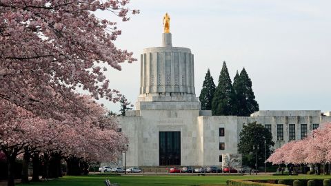 Oregon state capitol RESTRICTED