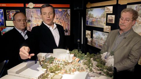 Iger, center, speaks at a 2007 news conference annoucing plans to overhaul the California Adventure theme park.