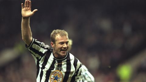 Alan Shearer is the Premier League's all-time top goalscorer on 260 and won the title once.