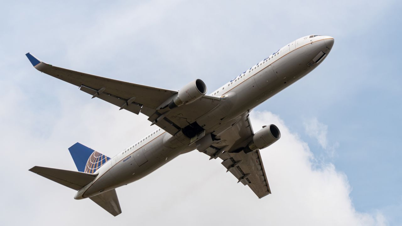 The everyday United flyer can convert Ultimate Rewards points to United miles with the Chase Sapphire Preferred.