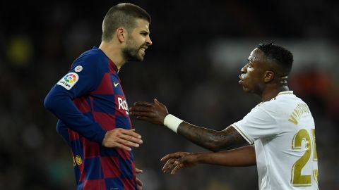 Gerard Pique clashes with Vinicius Jr. during El Clasico.