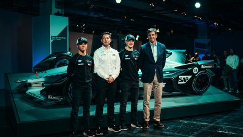 Ian James and Toto Wolff at the Mercedes-Benz EQ Formula E Team launch with the teams' drivers Nyck de Vries and Stoffel Vandoorne.