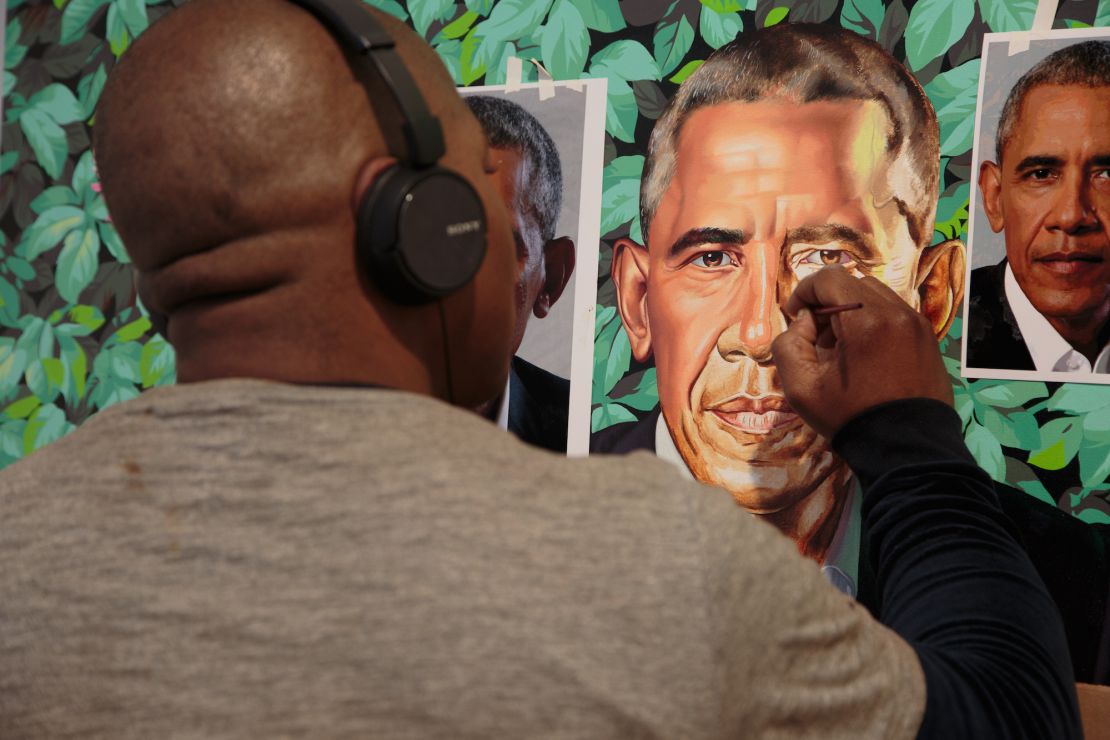 Kehinde Wiley pictured working on the portrait of Barack Obama in 2017.