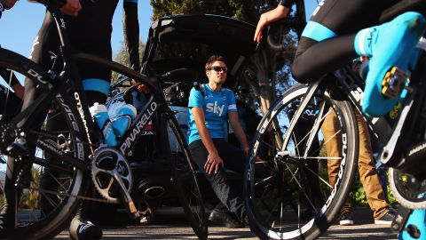 Nicolas Portal talks to the riders in 2015 in Alcudia, Spain.