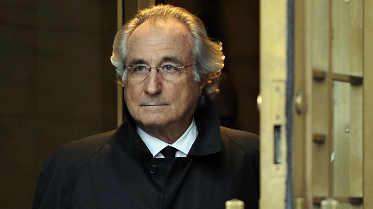 Bernard Madoff leaves US Federal Court after a hearing regarding his bail on January 14, 2009 in New York. 