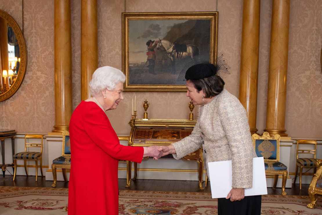 The Queen was not wearing gloves during official engagements Wednesday.