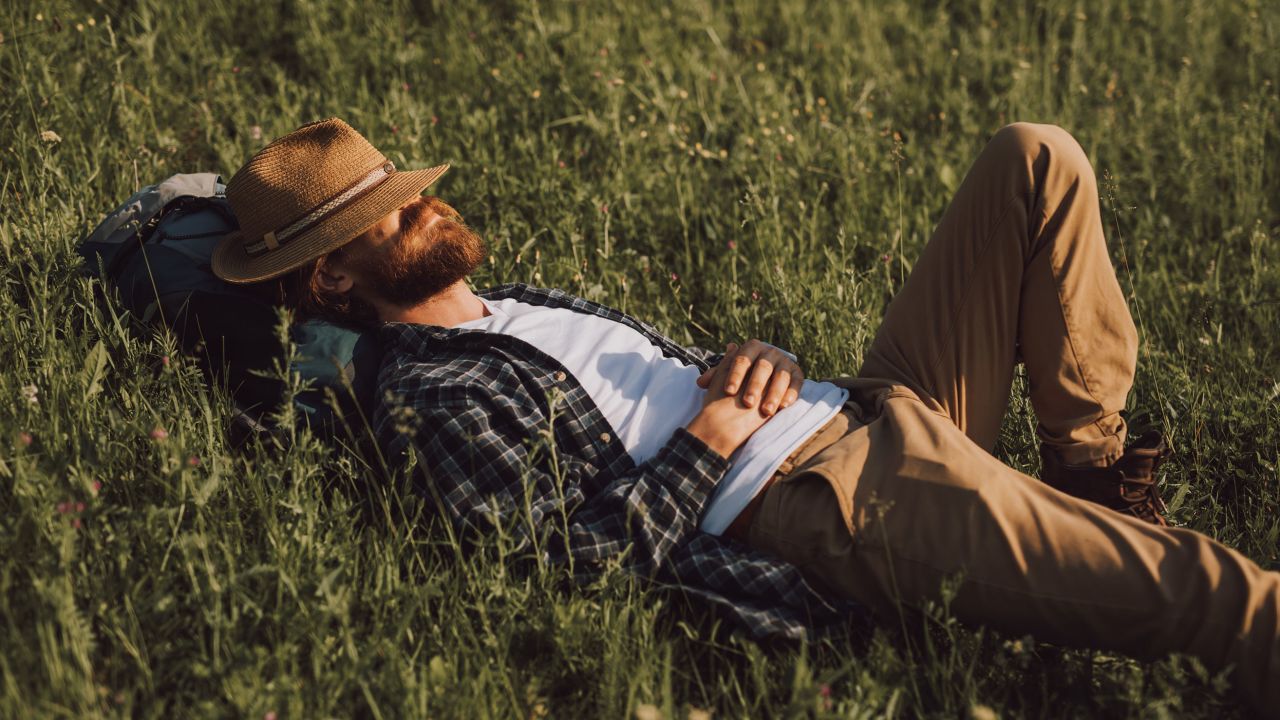 Taking a short nap may boost your energy, creativity and heart health.