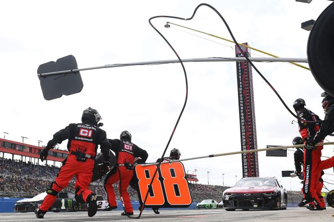 Alex Bowman, driver of the No. 88 Cincinnati Chevrolet, pits during the NASCAR Cup Series Auto Club 400 on March 1 in Fontana, California.