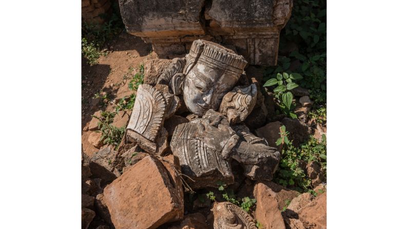 <strong>Different shots:</strong> Veillon struggles to pick a favorite image. "It's hard to choose between the Buddha and the pagodas because they are two very different kinds of images," he says.