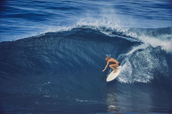 Teri Melanson rides a wave off Pupukea, Hawaii, in 1976.
