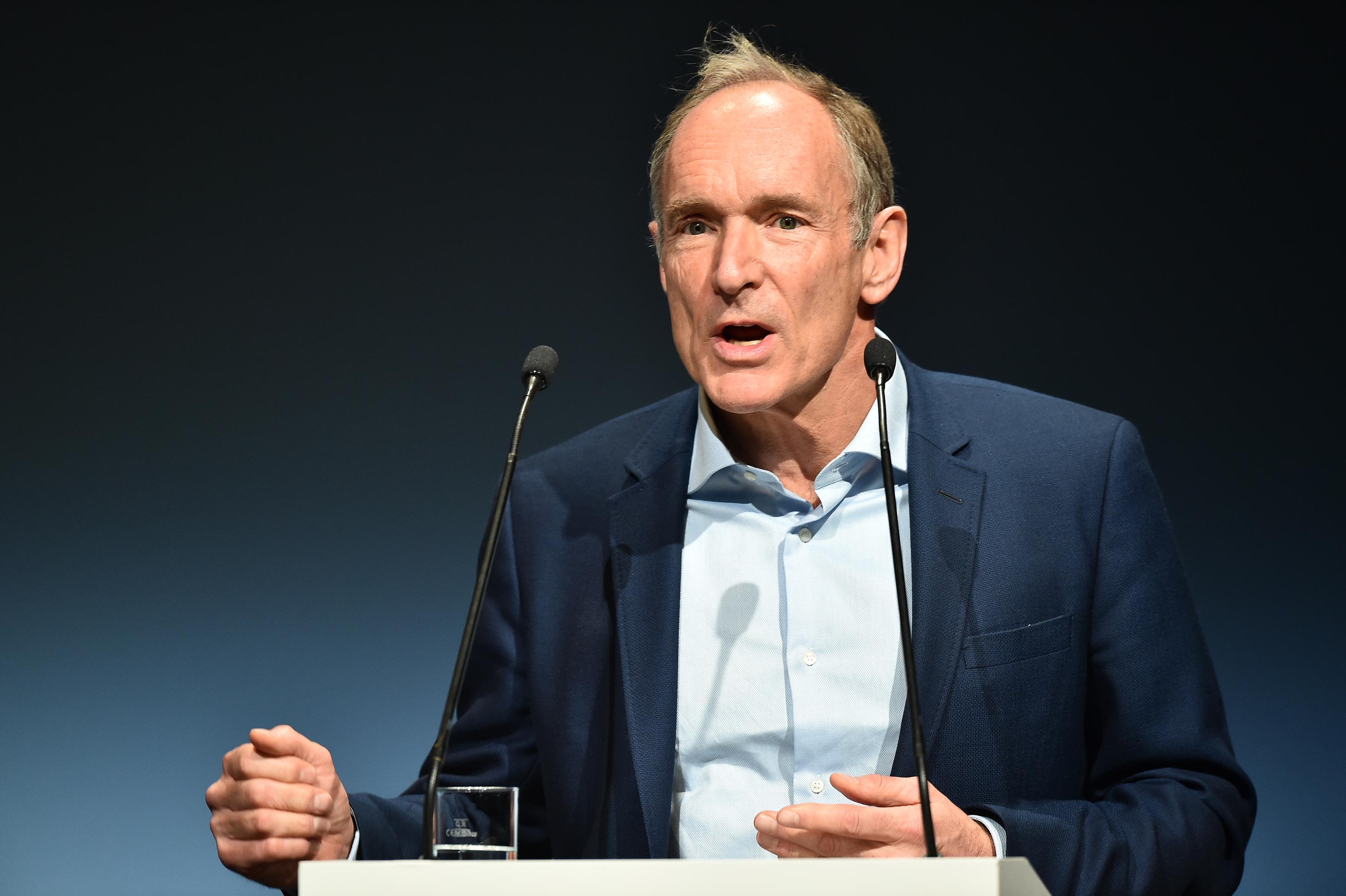 Tim Berners-Lee warns web is 'not working for women and girls' | CNN