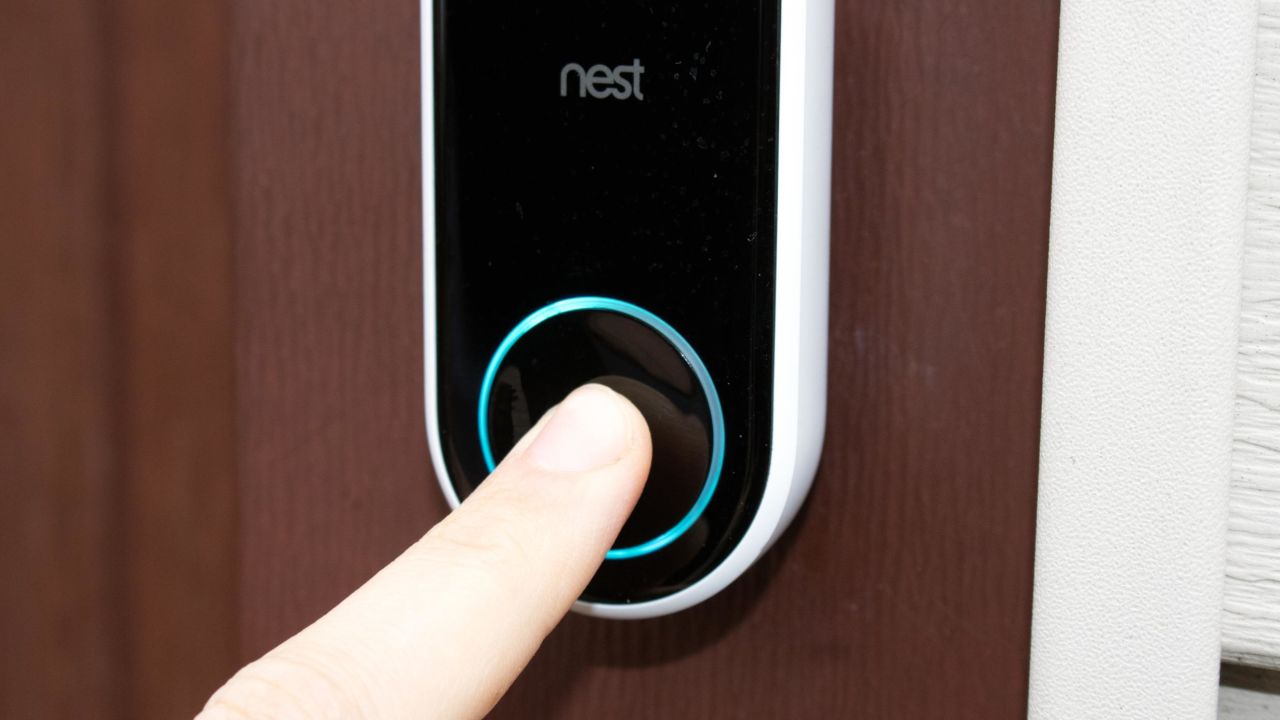 cyber monday nest hello