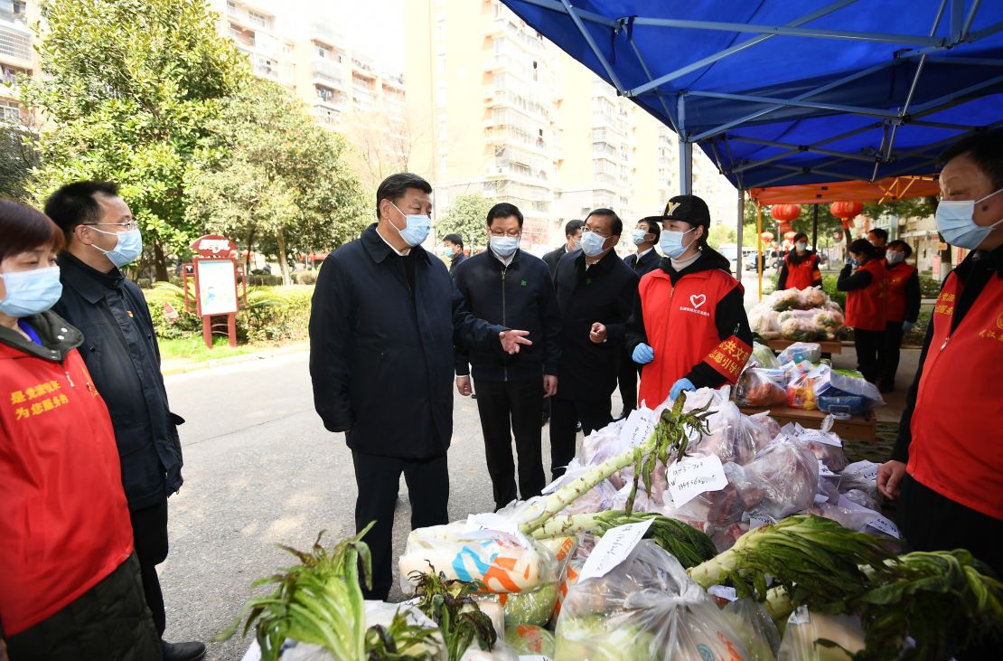 Chinese President Xi Jinping asked about the supply of daily necessities at a residential community in Wuhan during his visit on Tuedsay.