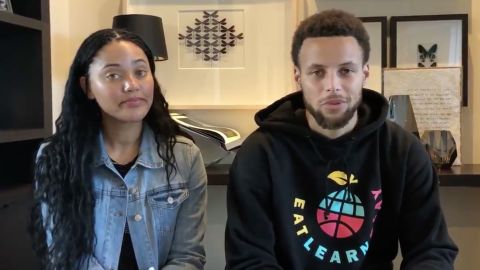 Steph and Ayesha Curry are urging people to donate to food banks to help feed students who usually rely on school for meals.