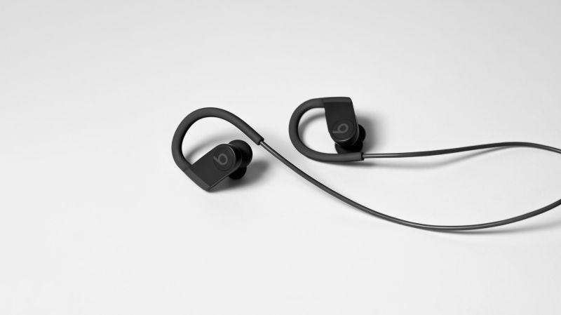 How to connect wireless powerbeats hot sale