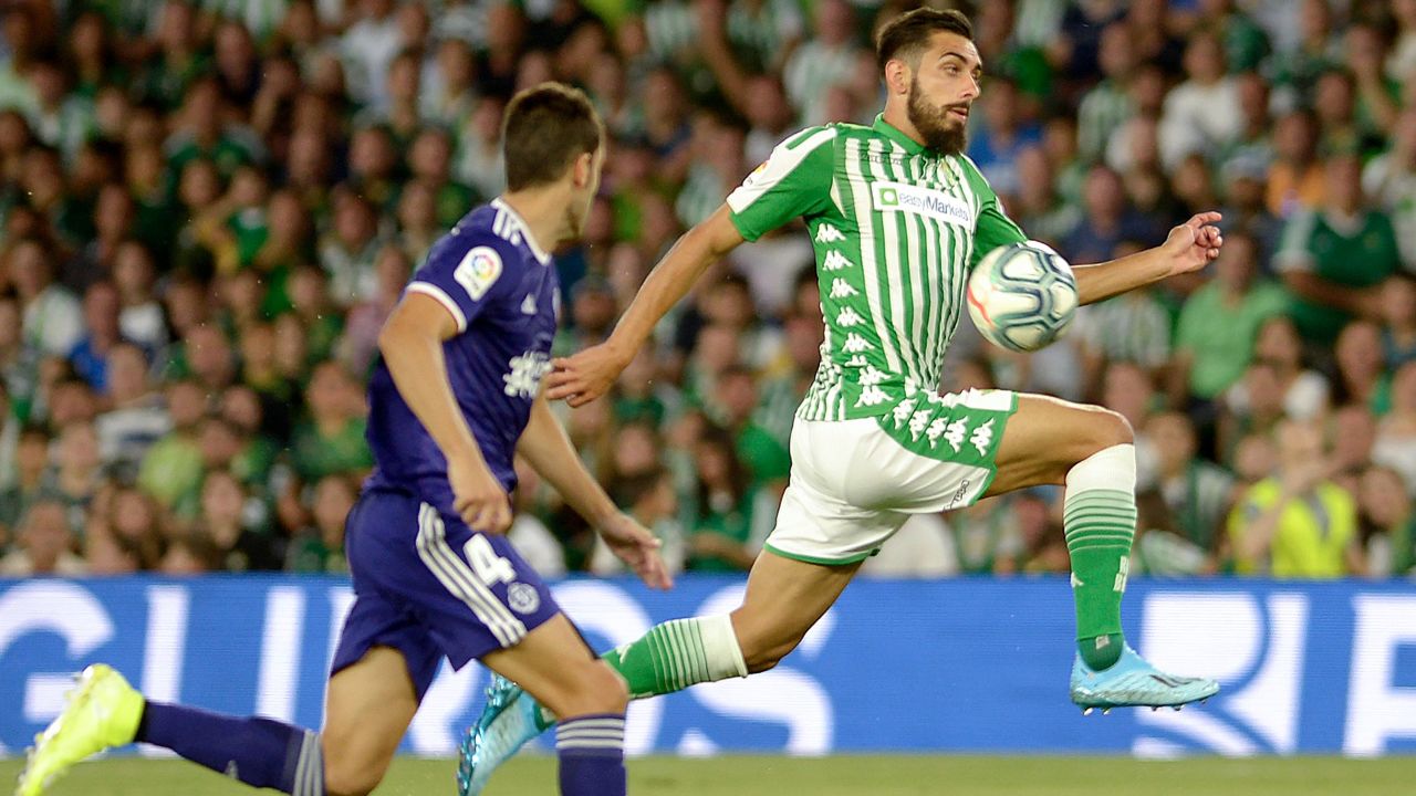 Borja Iglesias receives a pass against Real Valladolid in August last year.