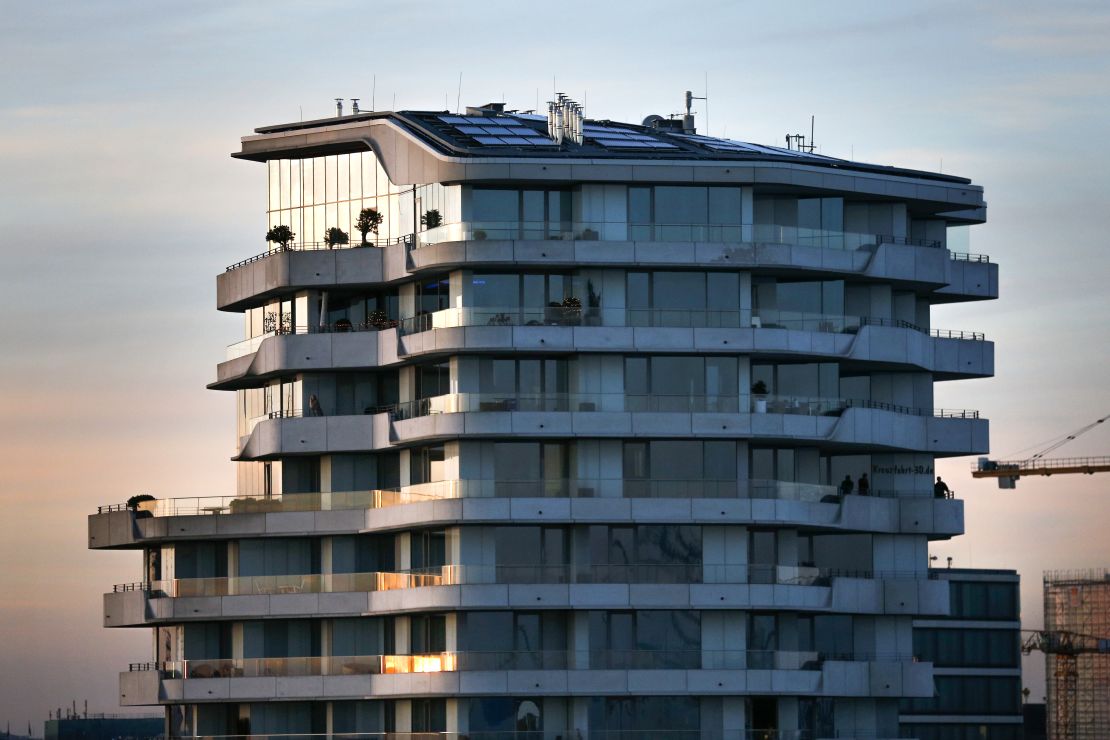 Set on the banks of the Elbe River, Marco Polo Tower is one of Hamburg's most striking buildings.