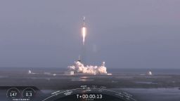 03 SpaceX Falcon 9 rocket lauch 0318 - screenshot