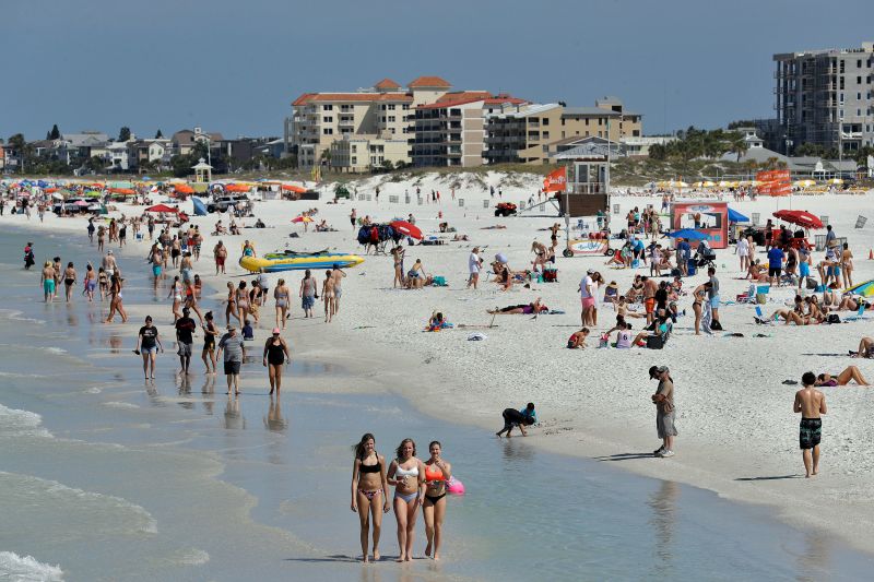 Florida coronavirus Governor under pressure as images of crowded