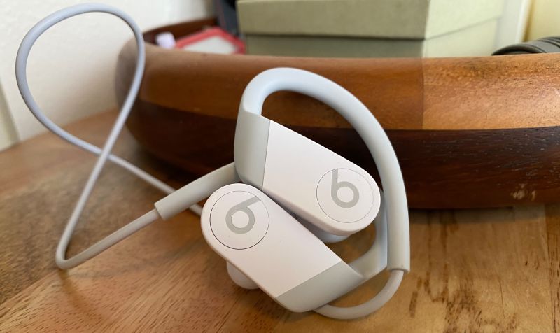 Powerbeats 3 online sync