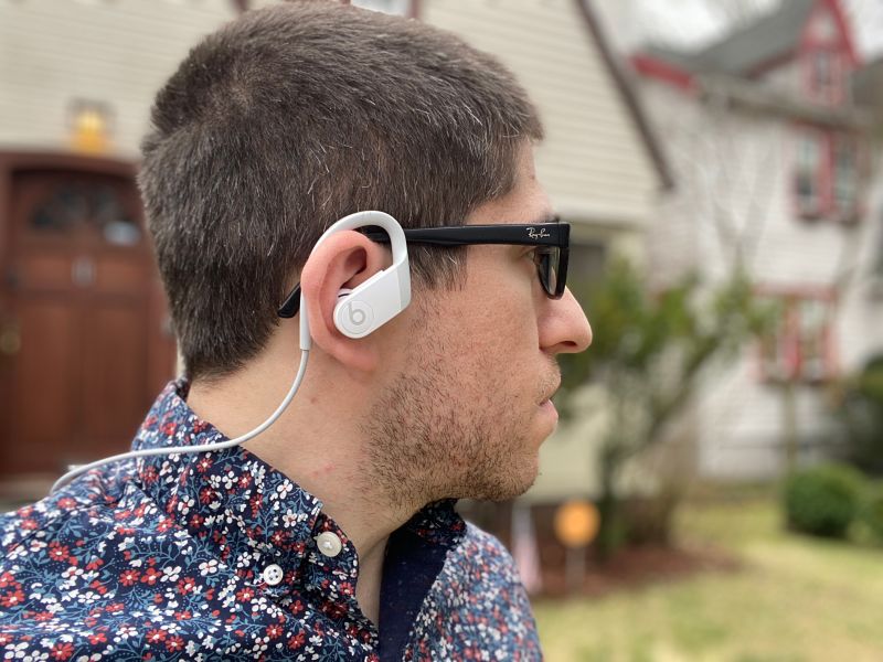 Powerbeats 2020 online review