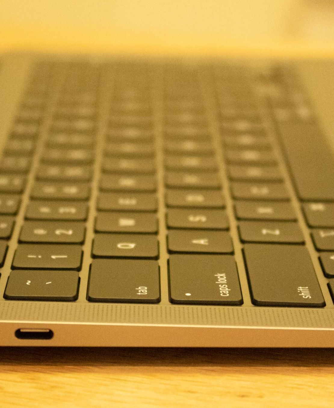 Hallelujah! The MacBook Air will finally get the Magic Keyboard - CNET