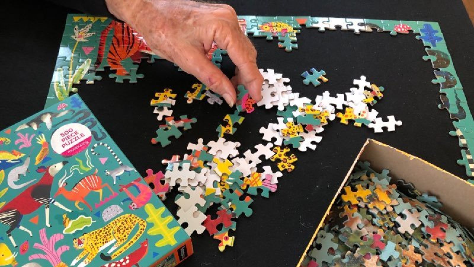 Puzzles are the analog way people are curbing their stay-at-home anxiety