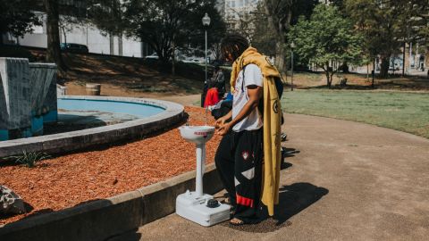A washing basin in Atlanta's Hurt Park provided by the nonprofit Love Beyond Walls