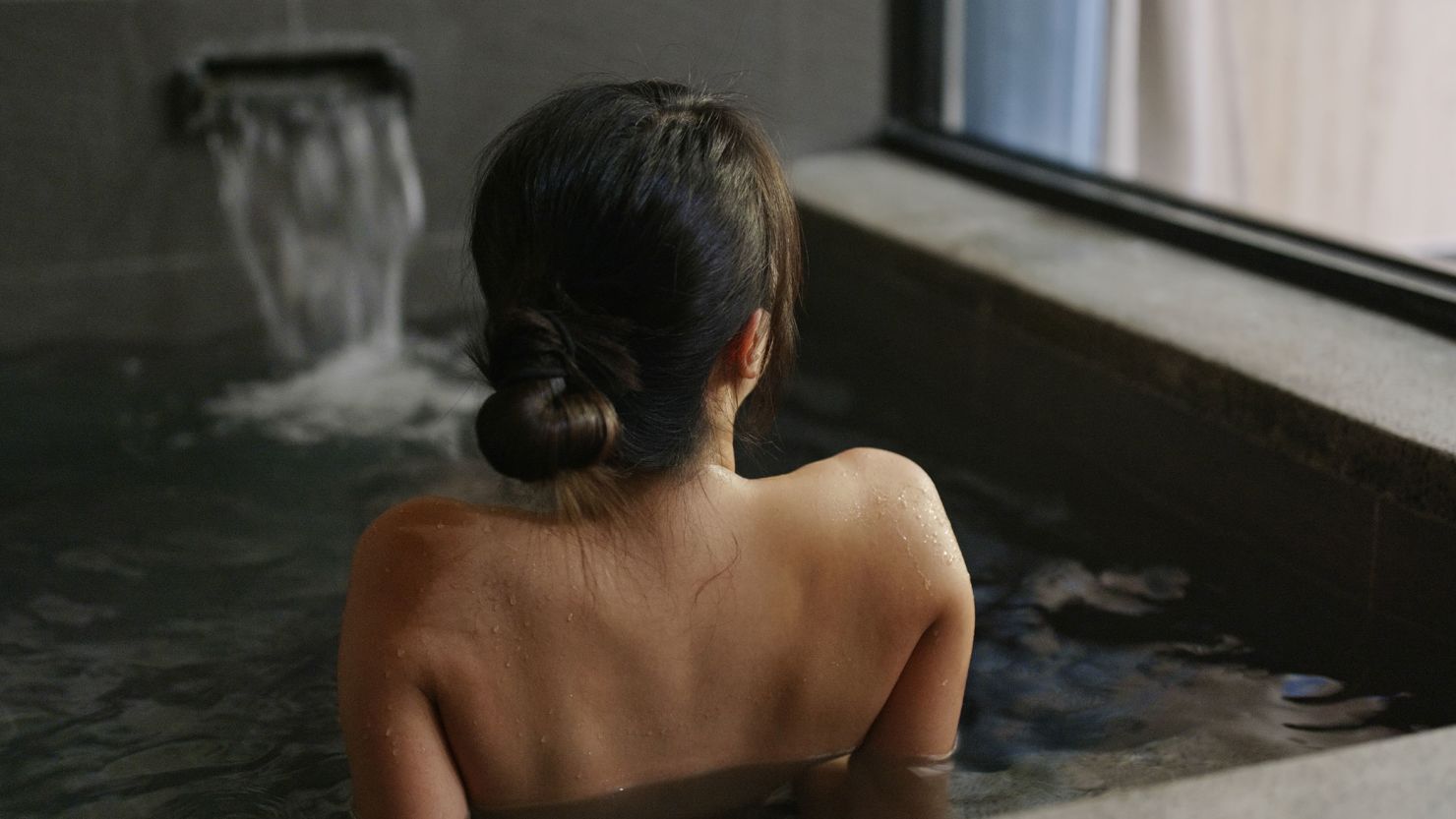 Taking a bath isn't just relaxing. It could also be good for your heart,  study says