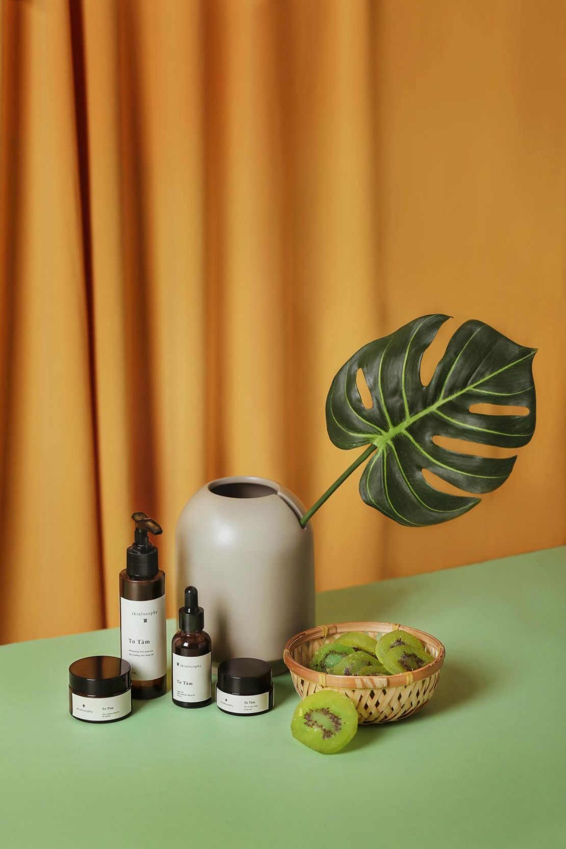 Skinlosophy's products include ingredients such as green tea and red ginseng.