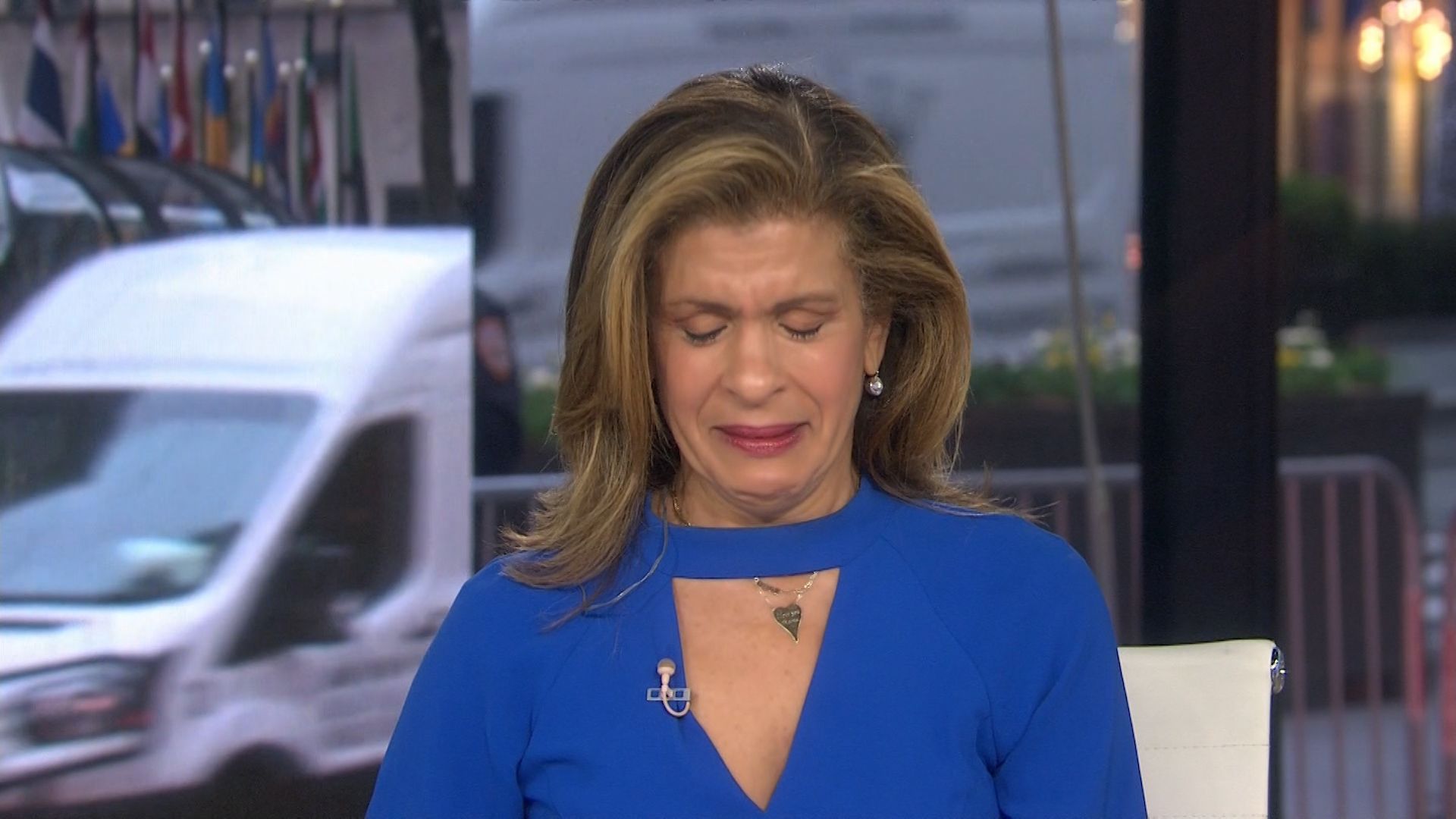This made 'Today' host Hoda Kotb break down in tears