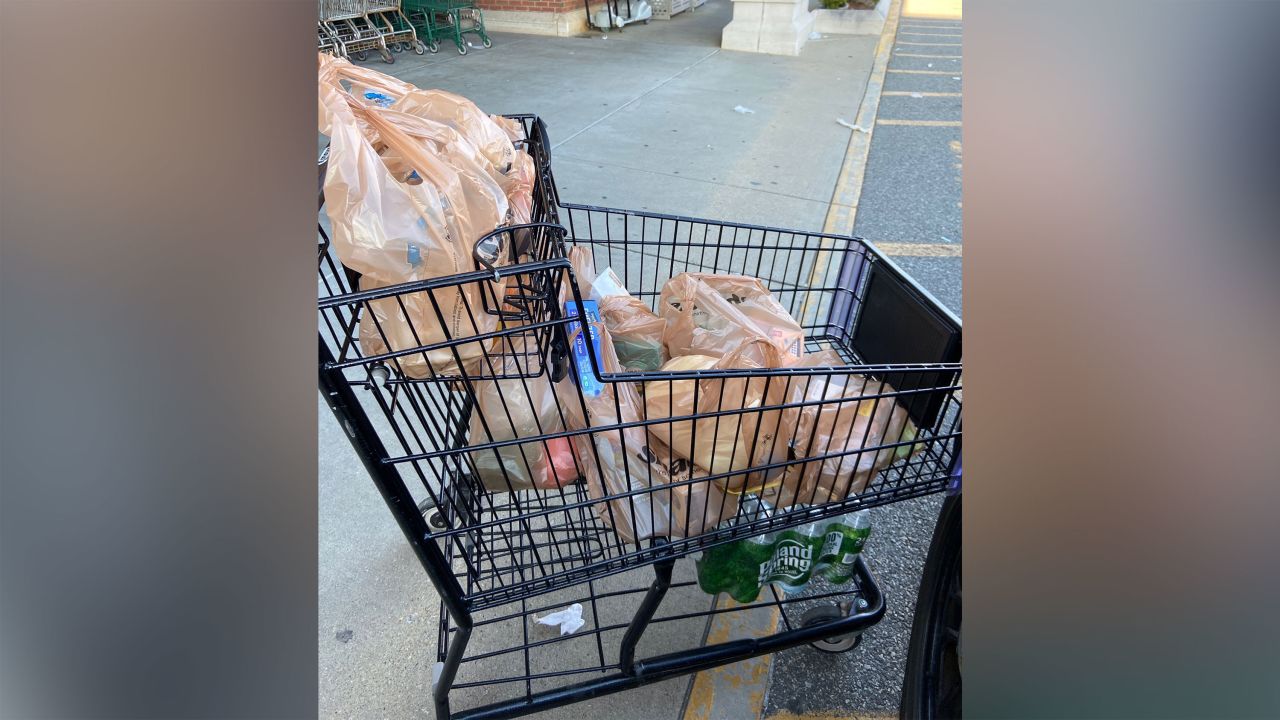 A  Rhode Island police officer bought groceries for an elderly woman who had no food.