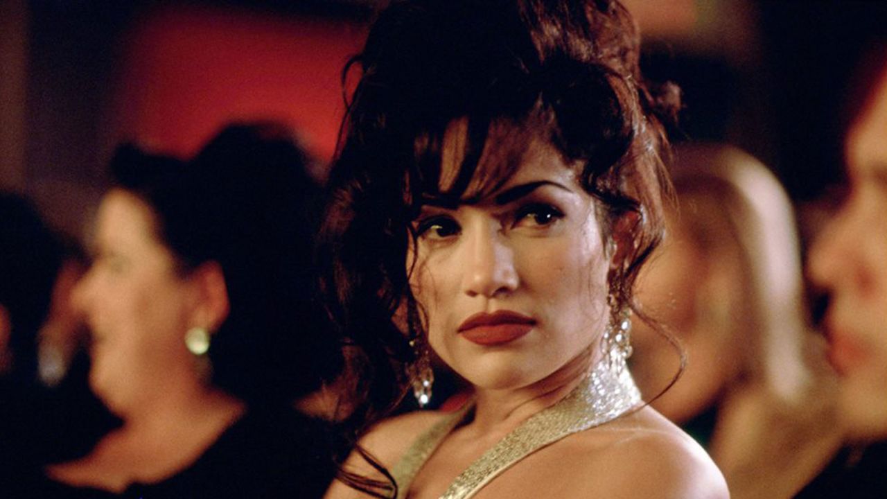 Jennifer Lopez as Selena in 1997 film.