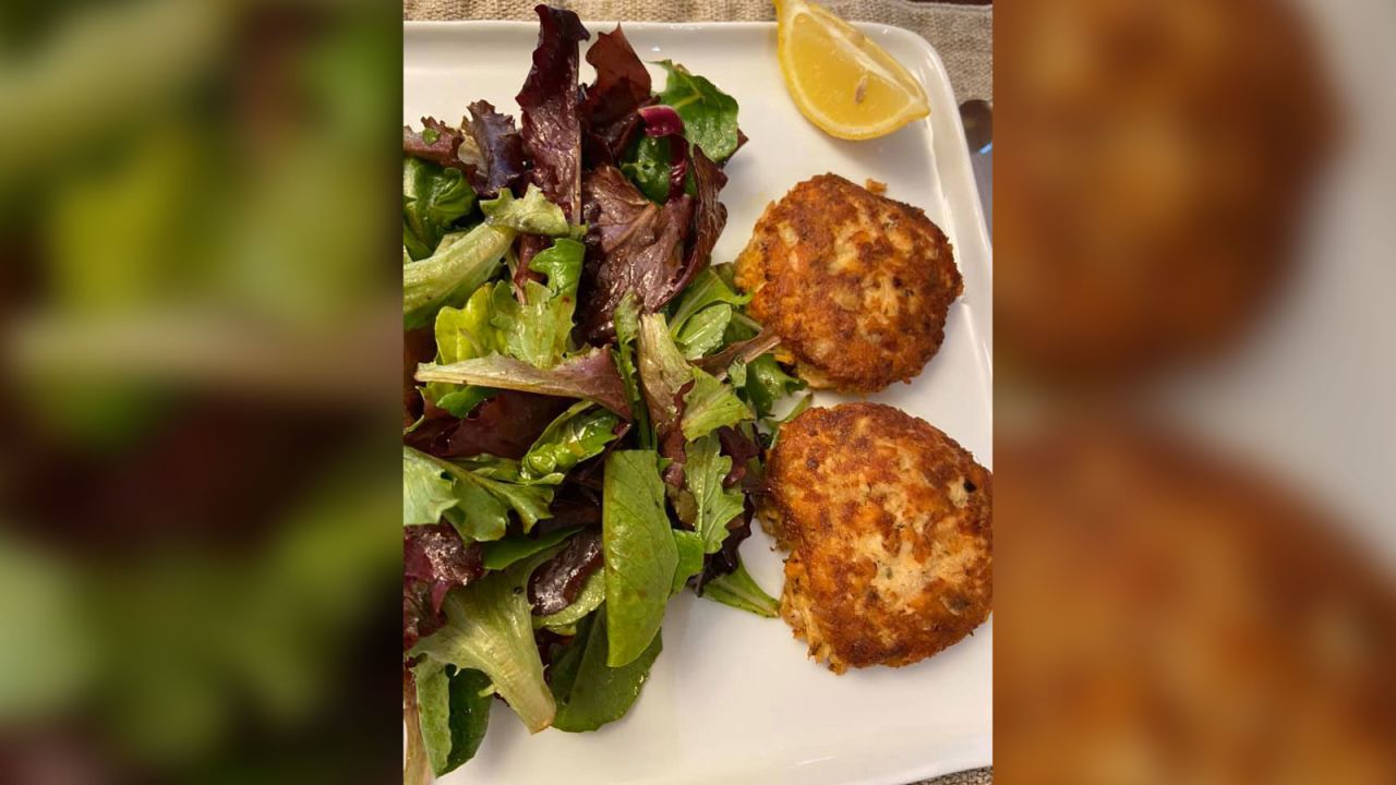 Suzy Szasz Palmer had leftover cooked salmon, so she made salmon cakes and paired it with a salad. "I wanted to do something different with leftover salmon other than just putting it on top of the salad cold," said the Richmond, Virginia, resident. "I do that a lot, but it seemed kind of boring." She hasn't been able to shop for groceries because she takes immunosuppressive drugs. She relies on her friends to shop for her, and she is grateful for their help.